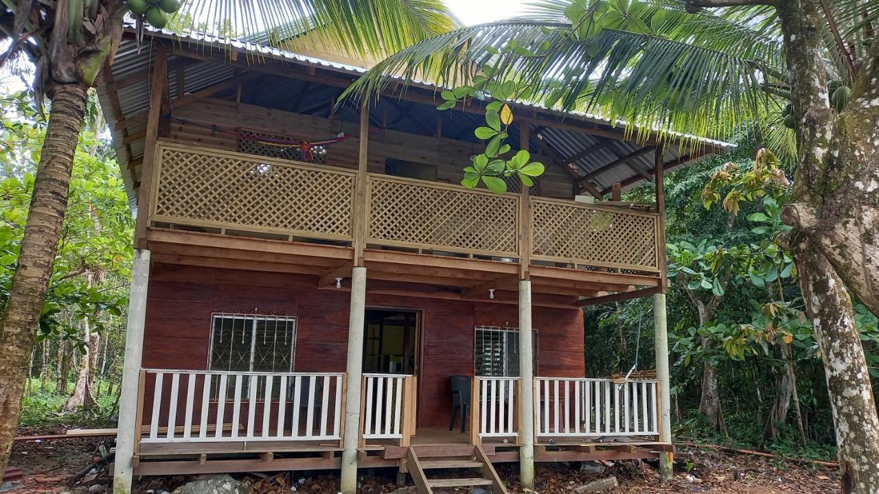 Casa Manati Hotel Lívingston Exterior foto